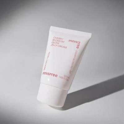 Innisfree Cherry Blossom Glow Jelly Cream 50ml image 2