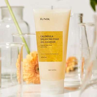 Iunik Calendula Balancing Foam Gel Cleanser 150ml image 2
